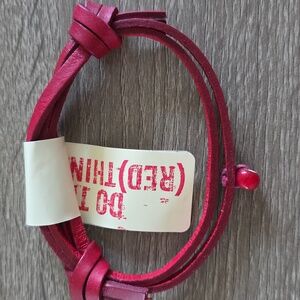 🔴 GAP PRODUCT RED LEATHER BEAD BRACELET NWT VINTAGE 2006